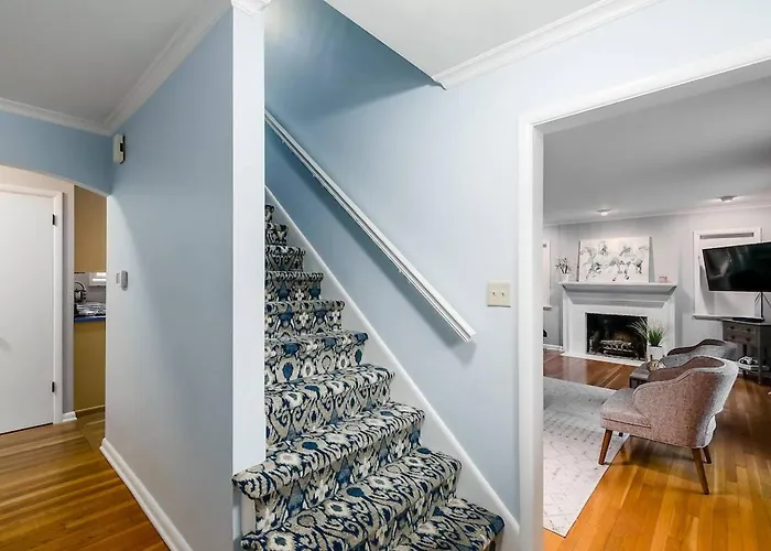 Bexley Family Friendly ★ King Bed ★ Staycation Holiday home Columbus